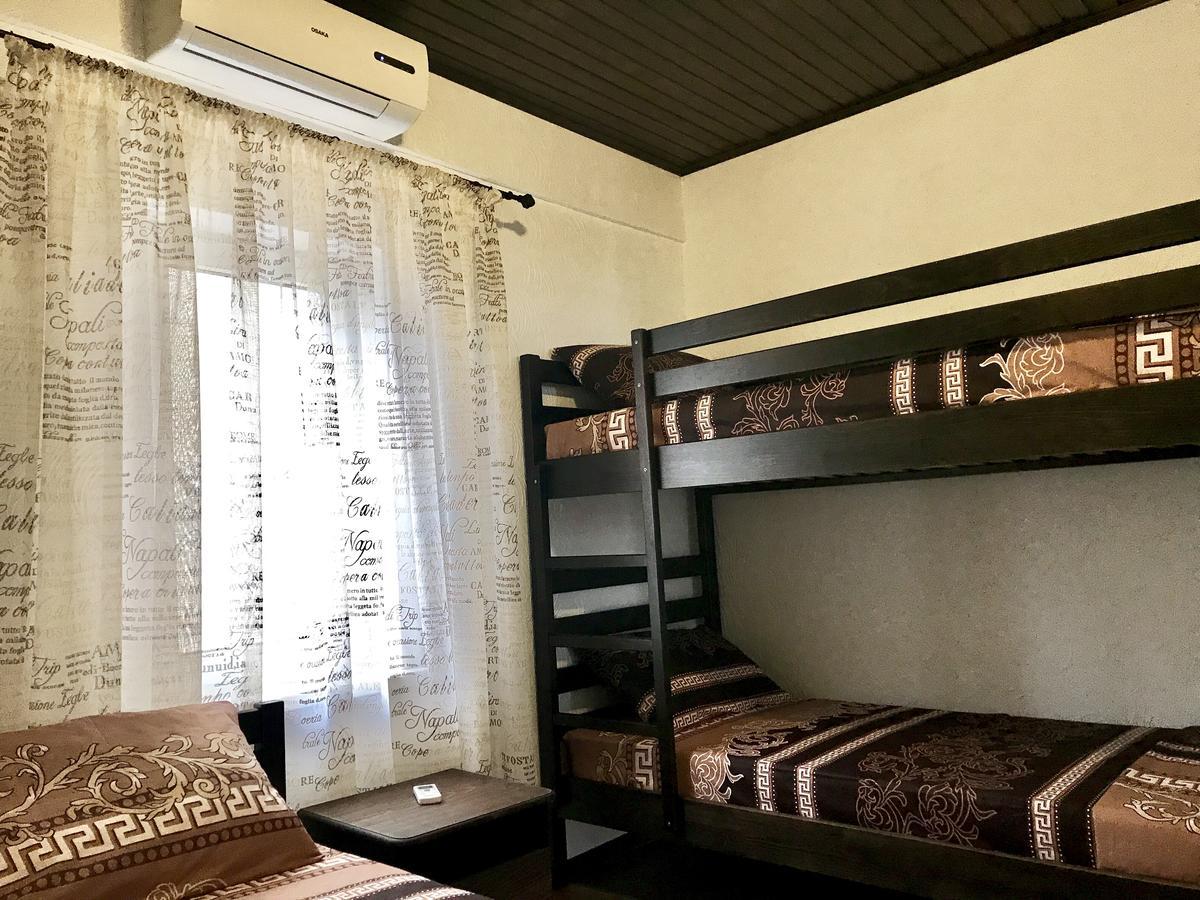 Akvitaniya Mini-Hotel Zatoka Kültér fotó